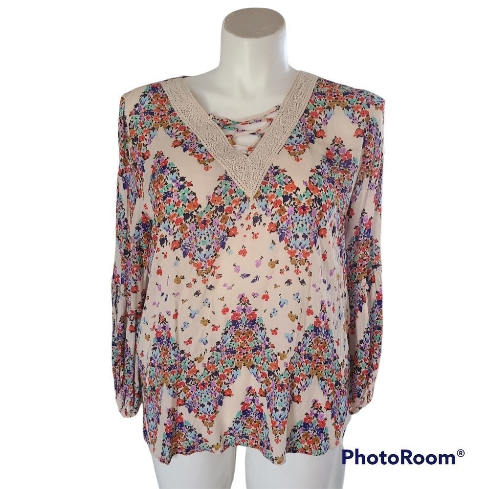 Democracy blouse 
